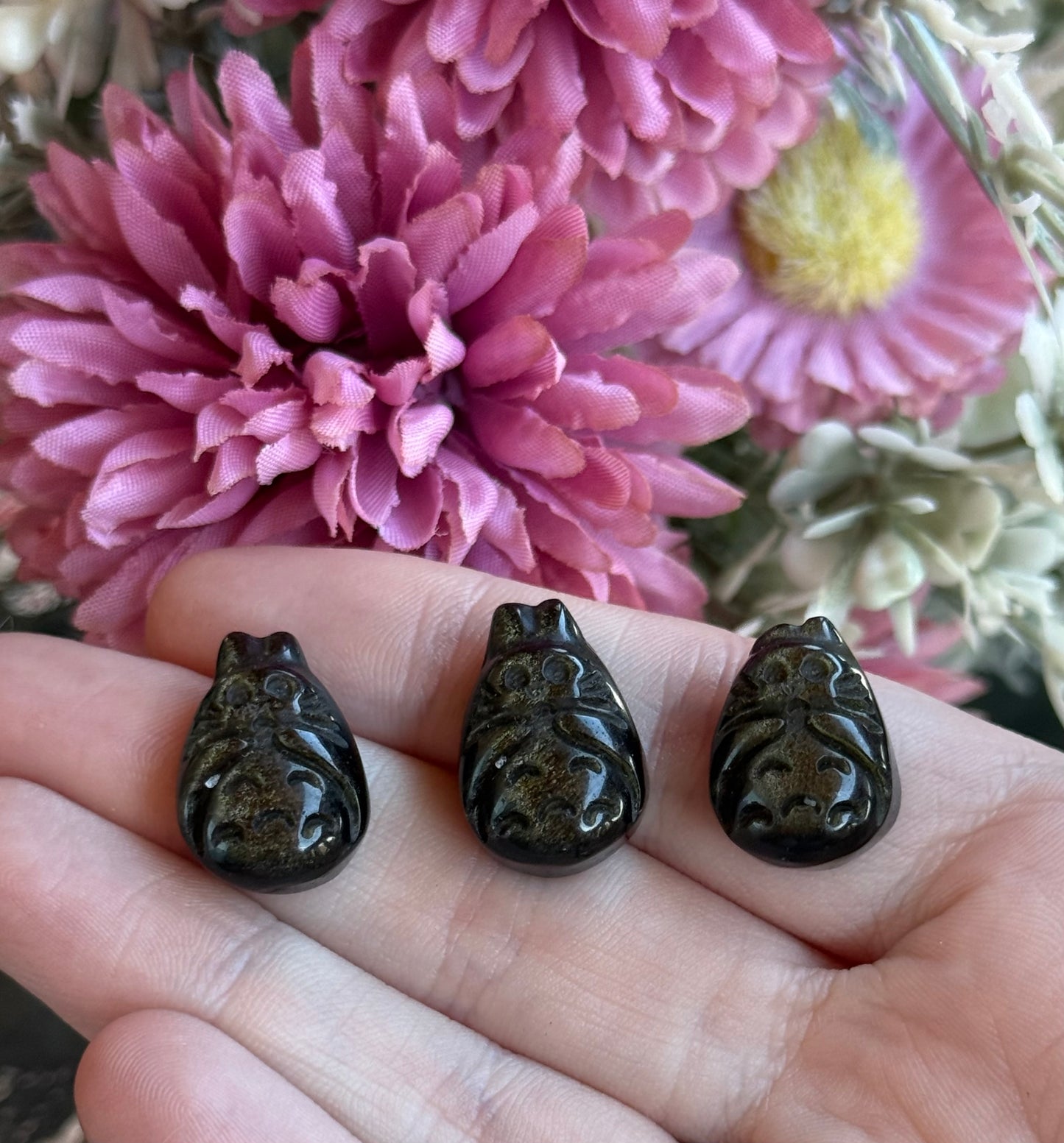 Obsidian mini carvings