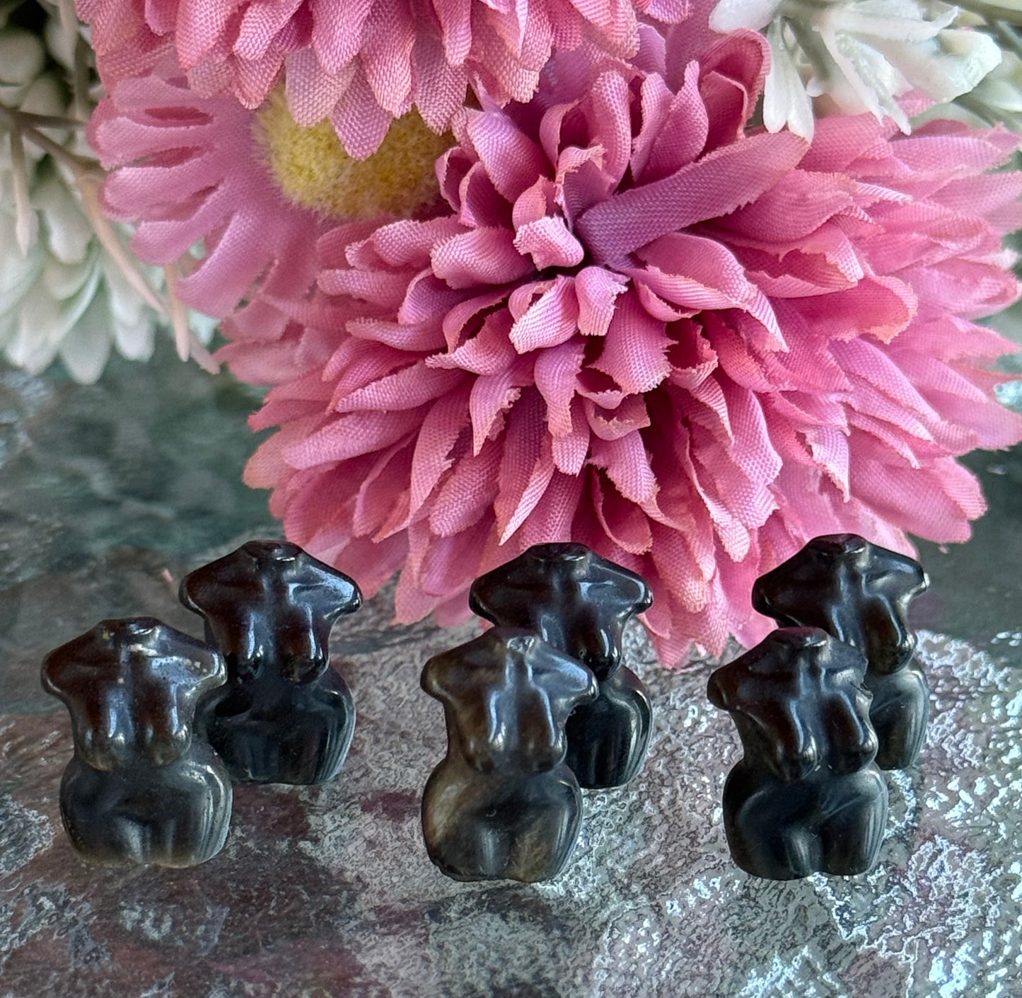 Obsidian mini carvings