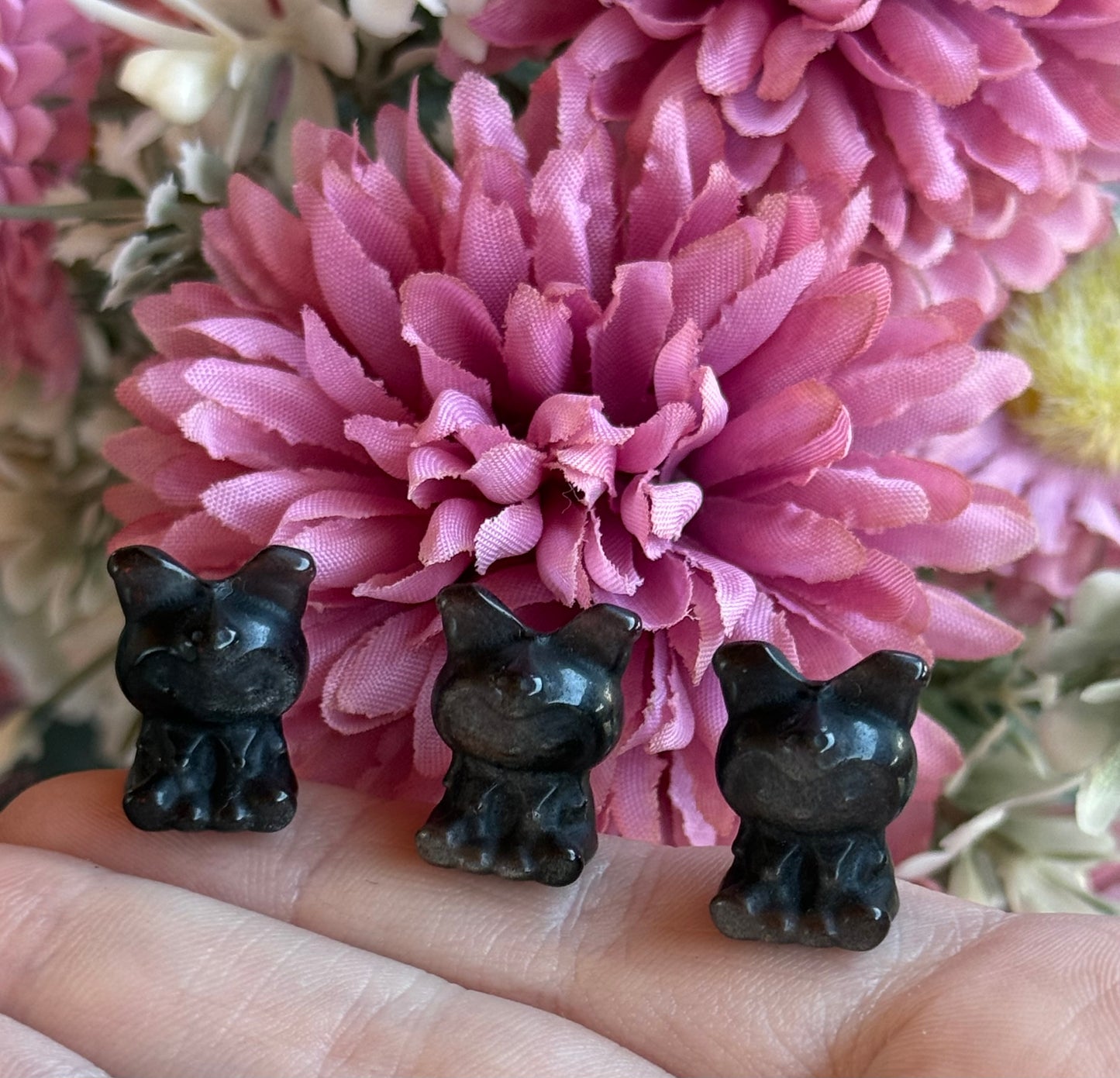 Obsidian mini carvings