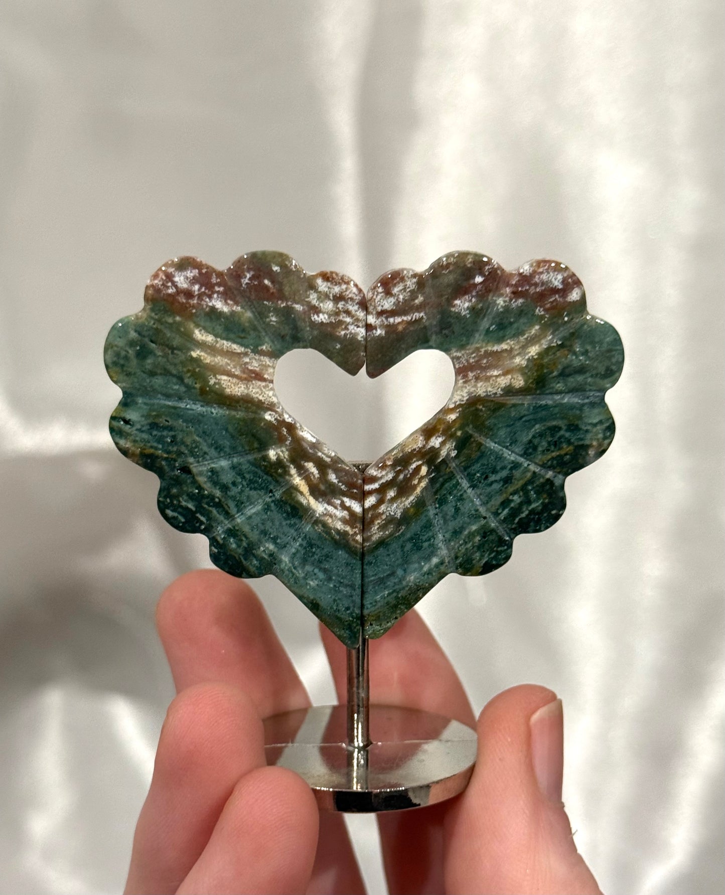 6.5cm Heart Wings on Stand