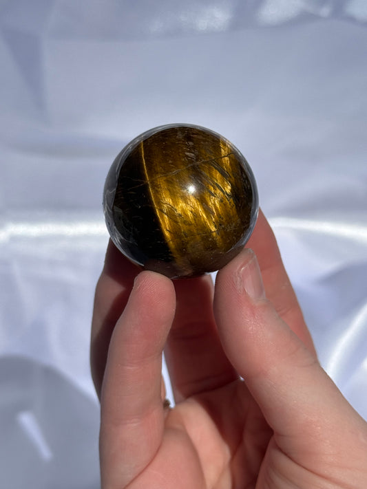 Tigers eye 2.5cm Sphere