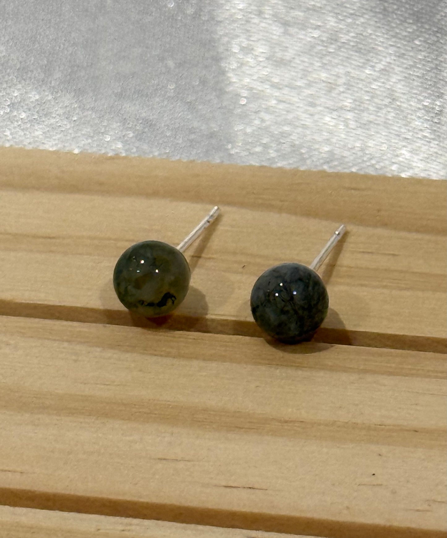 $10 earrings