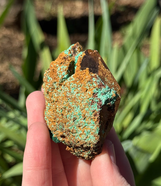 Malachite on Quartz Specimens