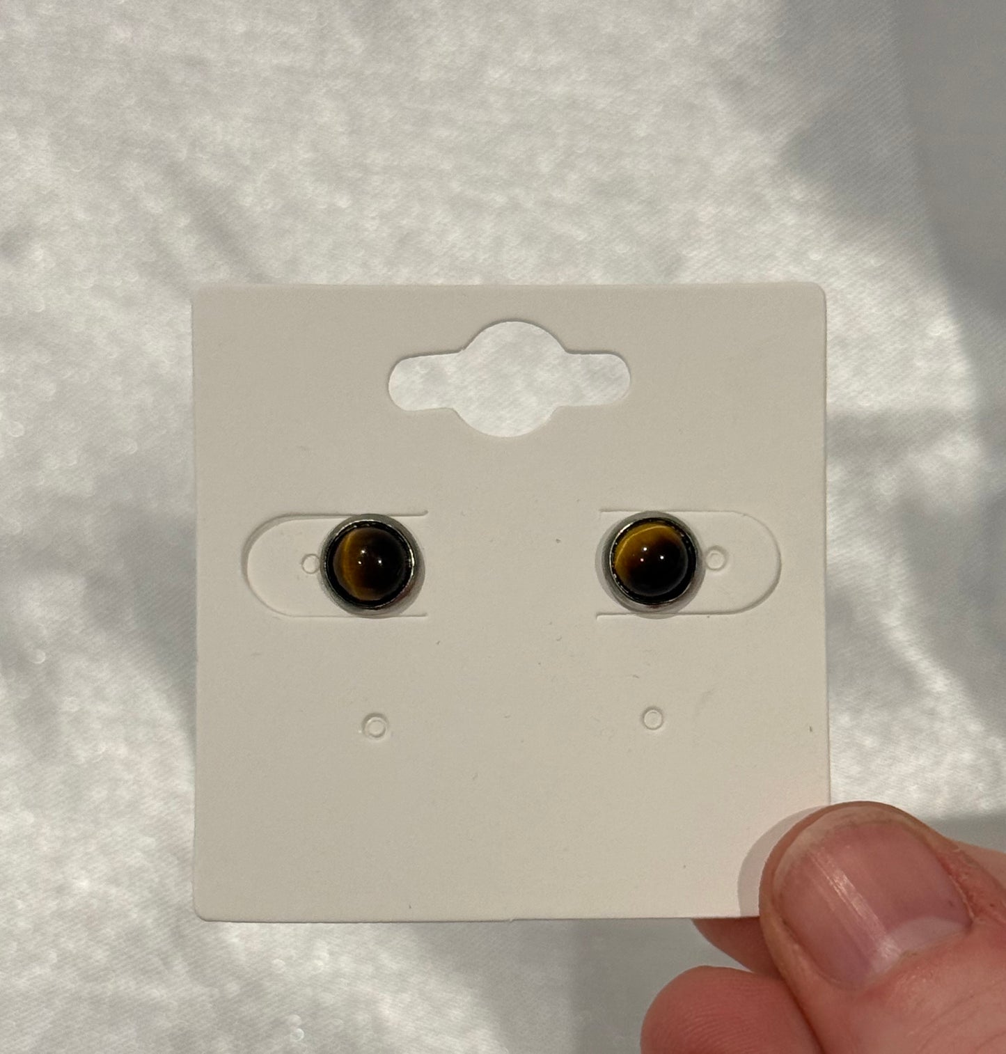 $10 earrings