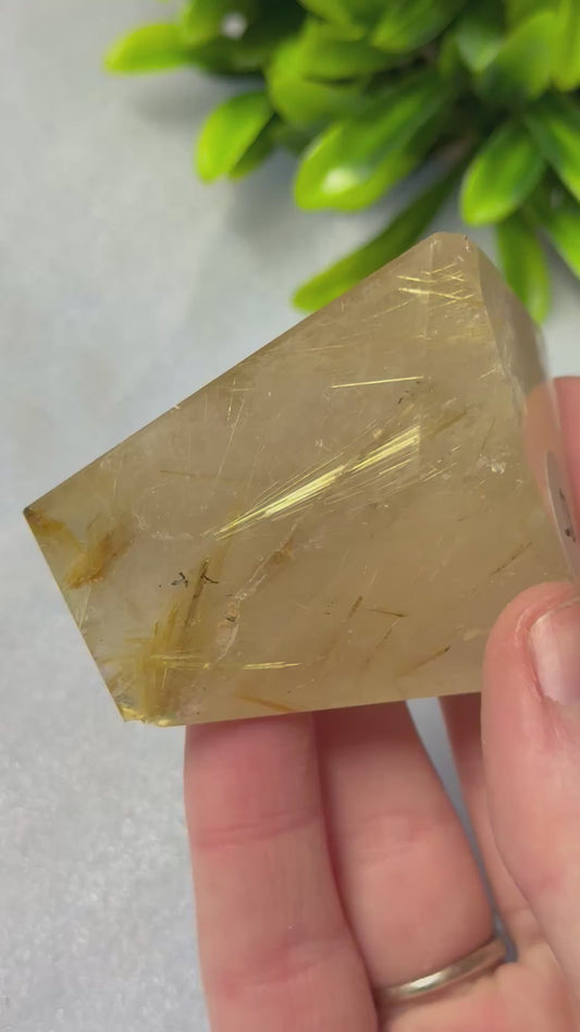 Golden Rutile Freeform